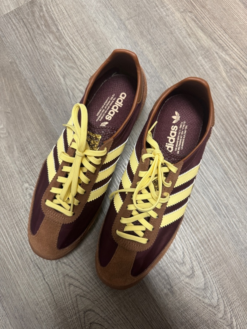 Adidas SL72